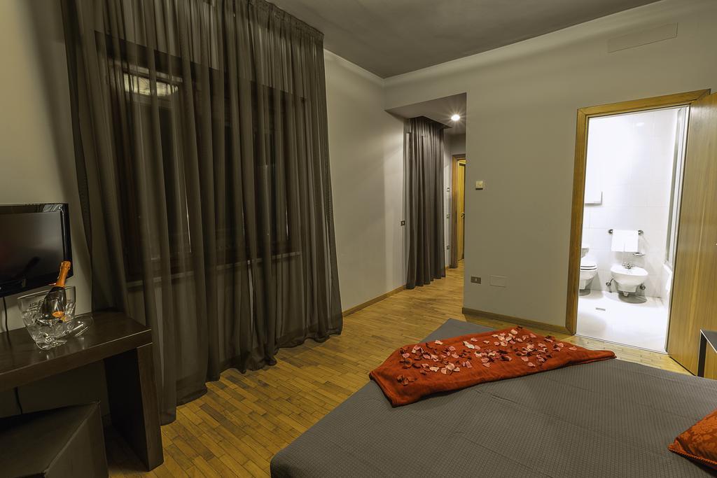 Capo Horn Hotel Boario Terme Buitenkant foto
